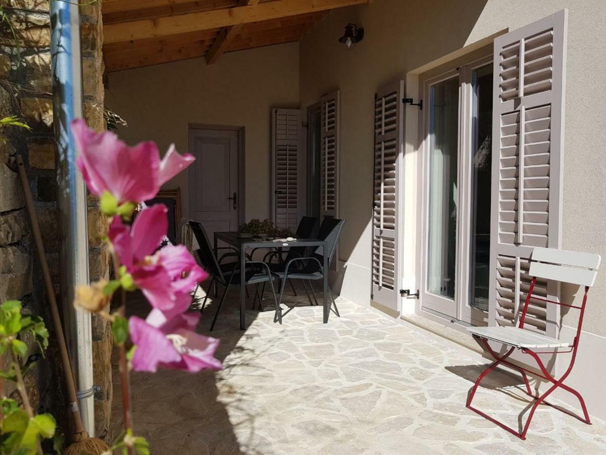 Vila Flora Secovlje Bagian luar foto